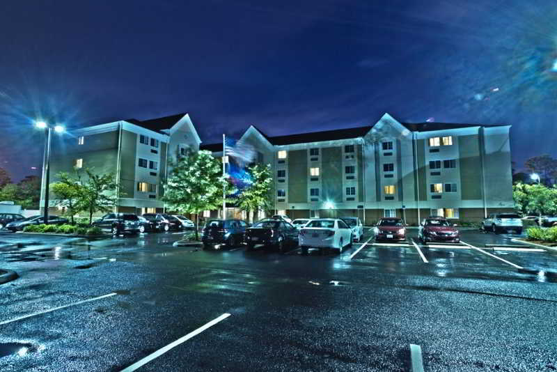Candlewood Suites Fort Myers Interstate 75 By Ihg Exterior photo